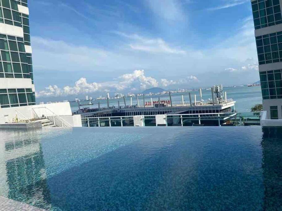 Maritime Suite Duplex Penang- Pemandangan Laut George Town Exterior photo